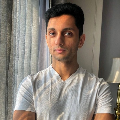 Yusuf Q, Founder